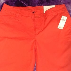 ⏳🌸3/$25 SALE 🌸⏳Women's rolled crop pants